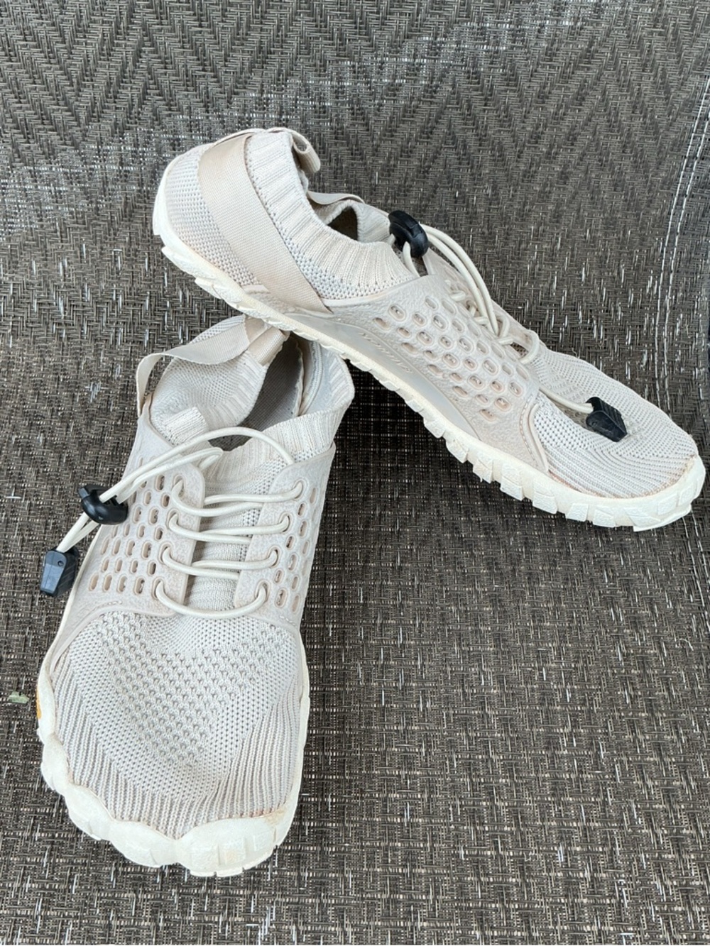 Nortiv8  Aqua  Beige Knit Slip-On Water Sneakers